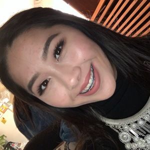 Meet your Posher, Cynthia